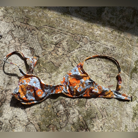 Swimtop Bundle - Picture 6 of 6